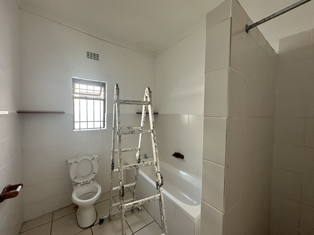 To Let 2 Bedroom Property for Rent in Wynberg Western Cape